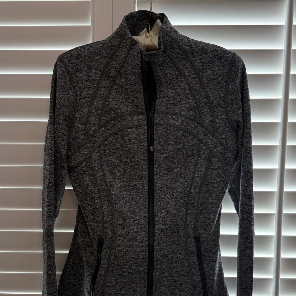lululemon athletica Define Jacket Luon size 8